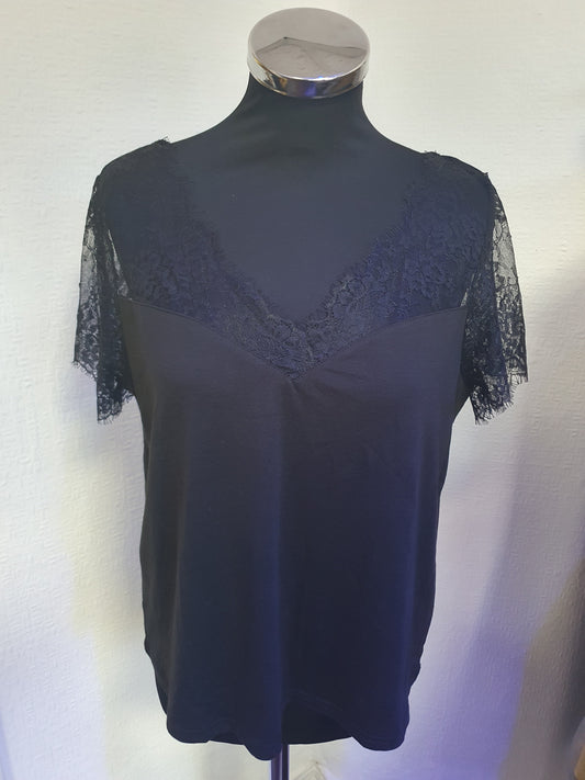 Shein Black Top Size M