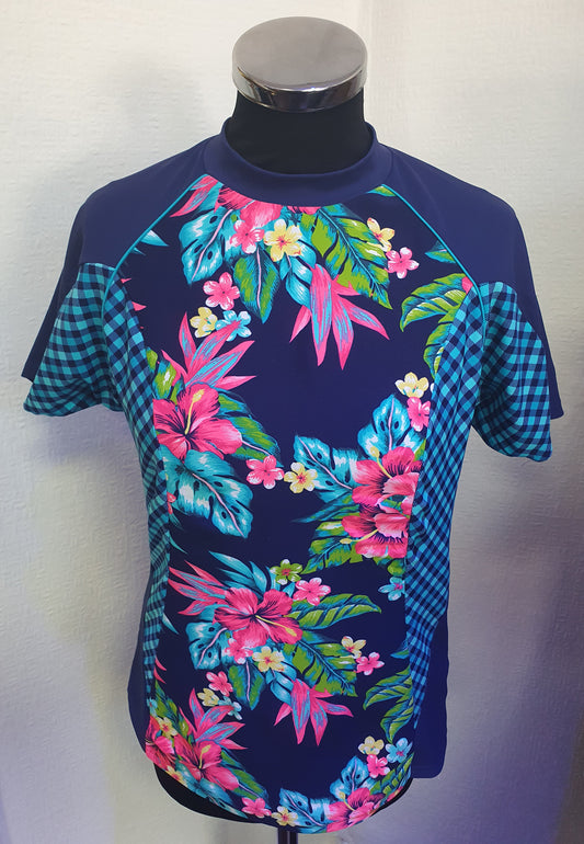 Debenhams Mantaray Top Size 14