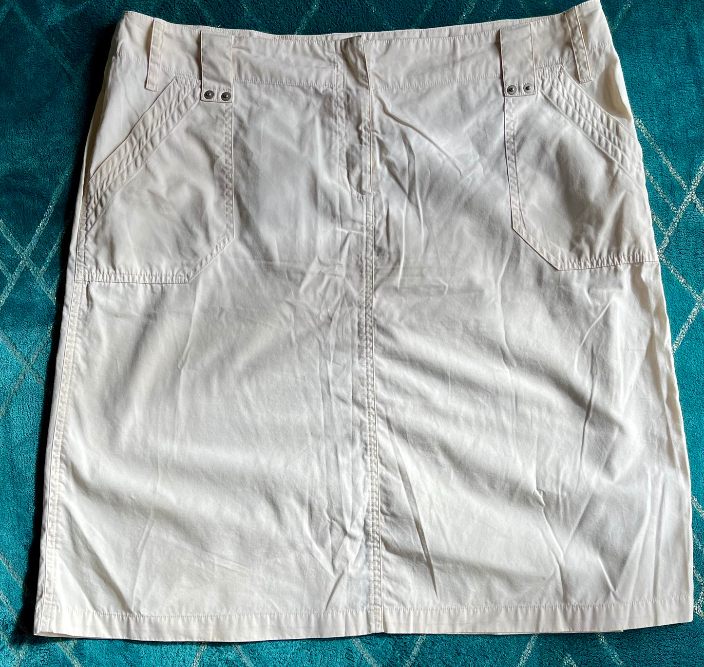 M&S Cream Skirt Size 18