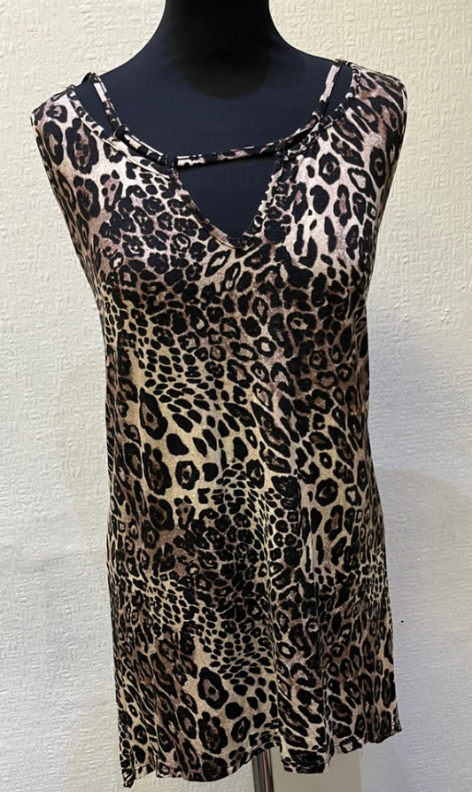 George Animal Top Size 18