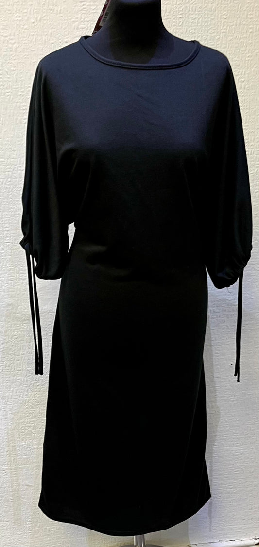 Boohoo Black Dress Size 8