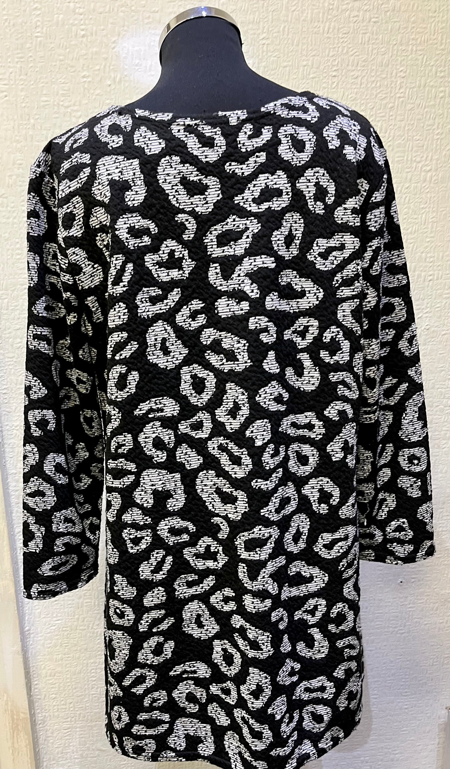 Kate Lilly Jumper Size 18