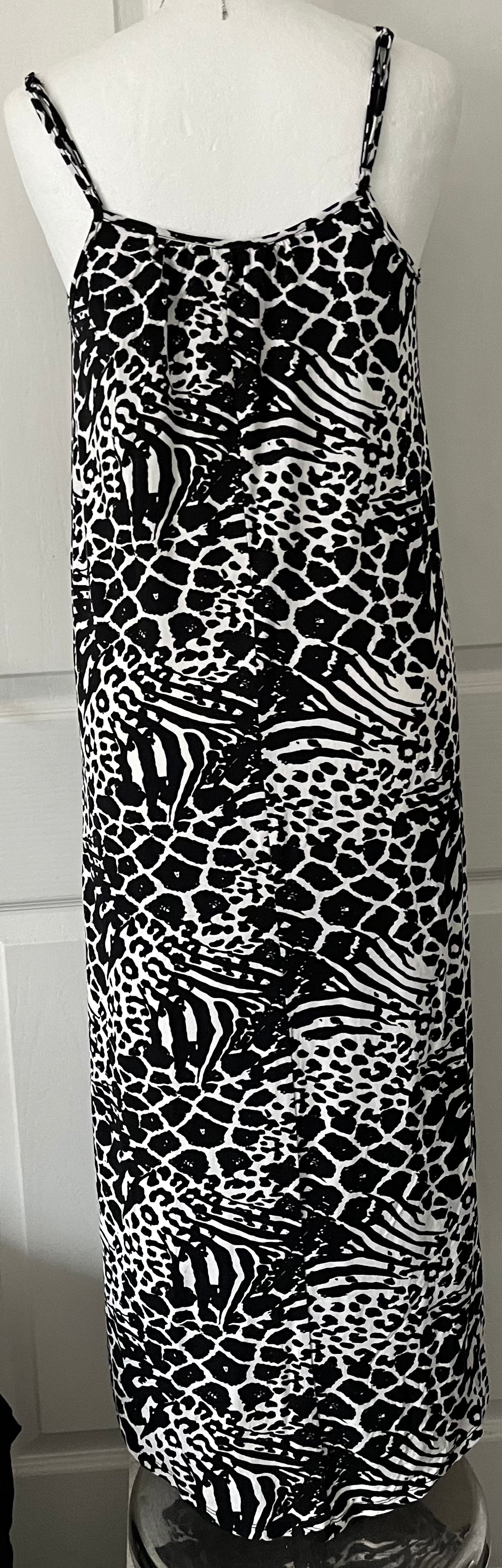 TU Patterned Dress Size 12