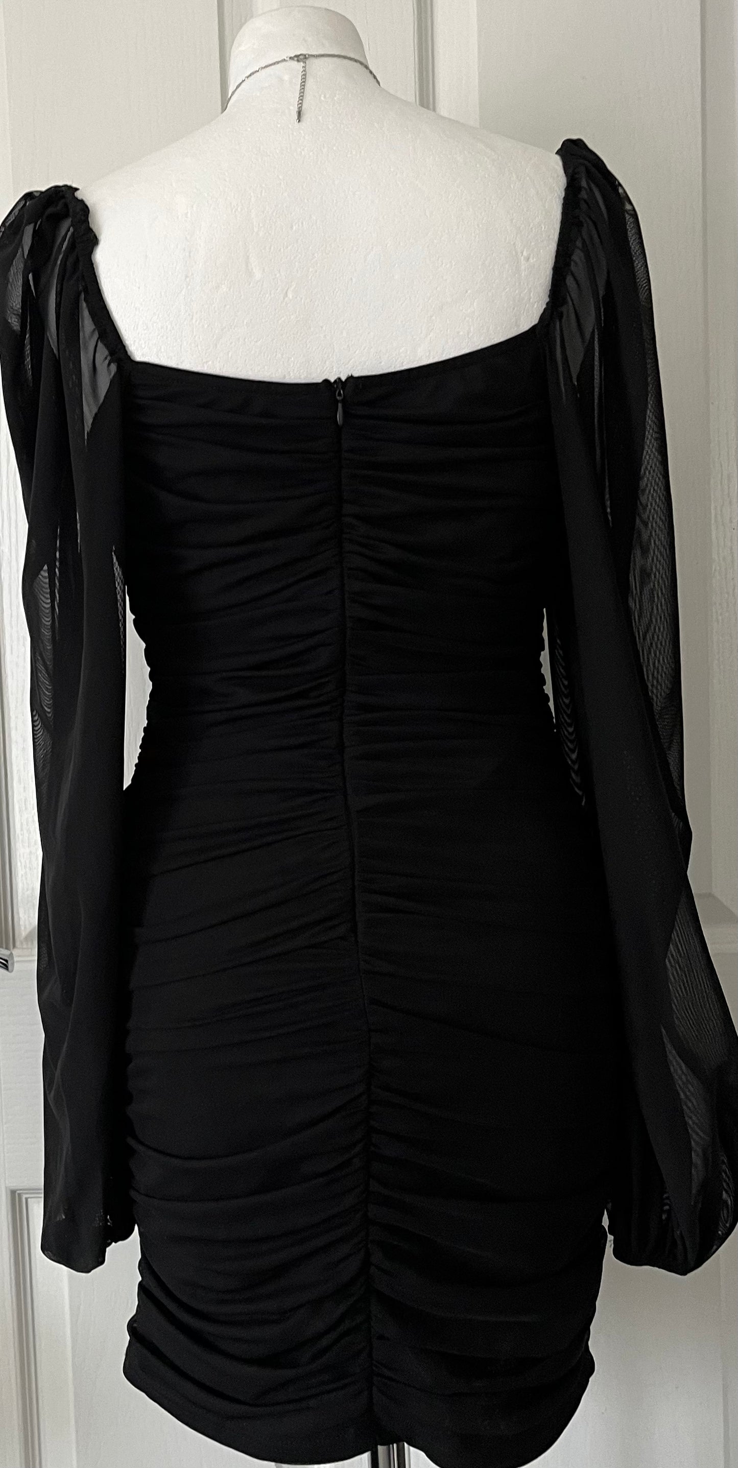 Pretty Little Thing Black Dress Size 12