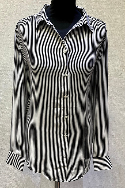 H&M Shirt Size M