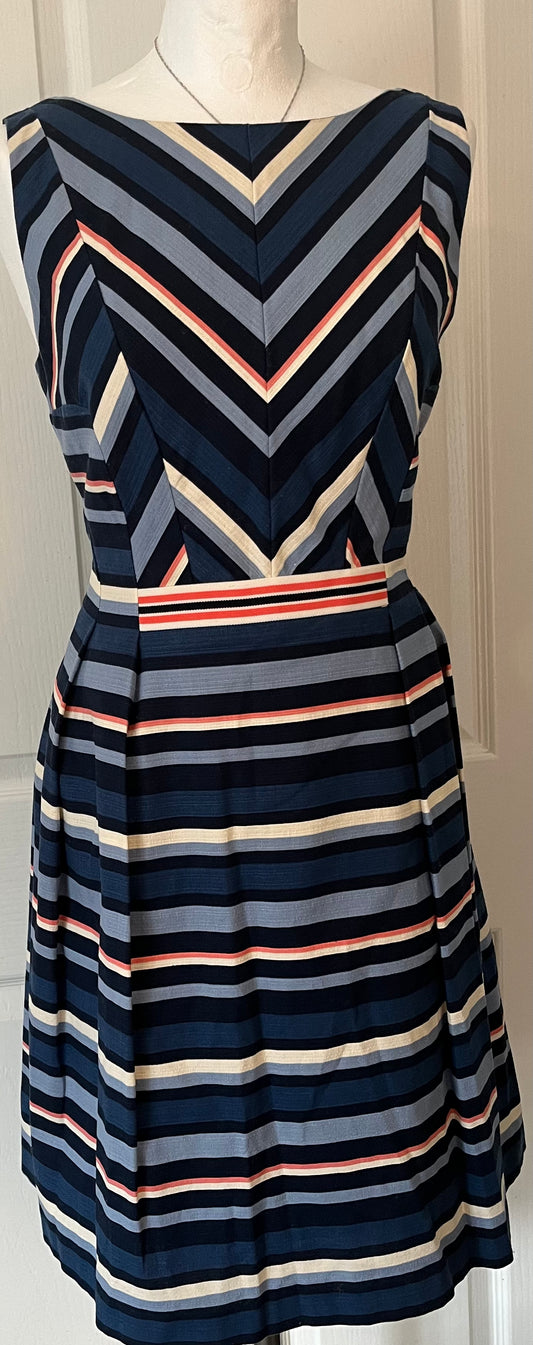 Oasis Fully Lined Dress Size 12