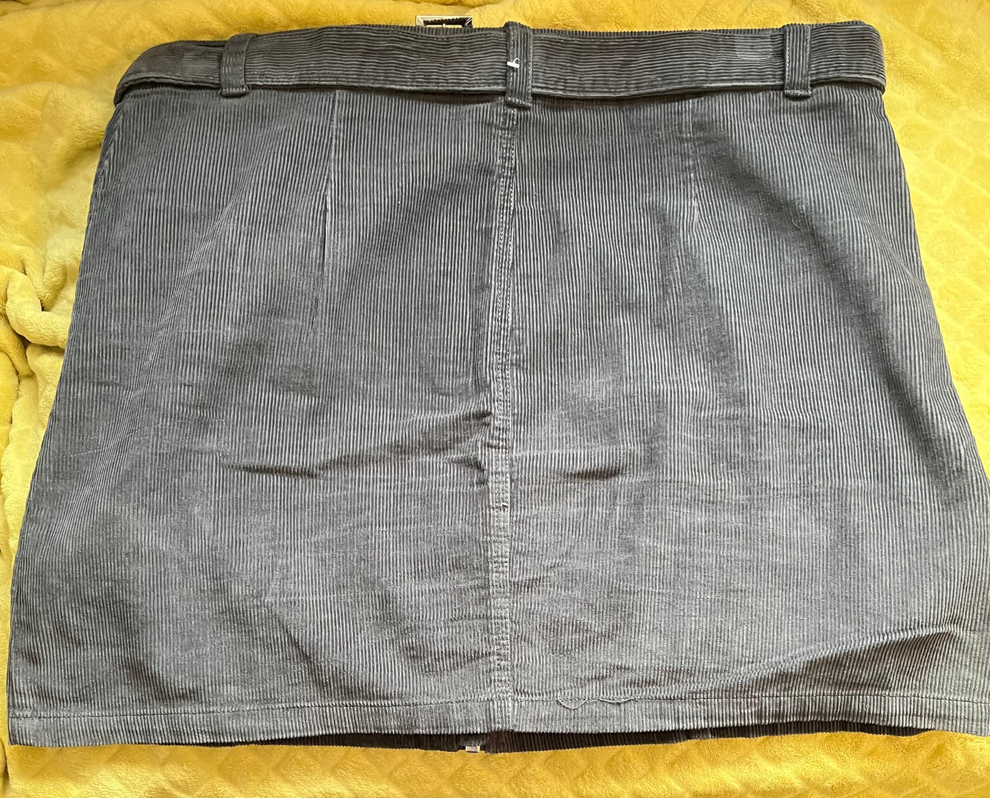 F&F Skirt Size 18