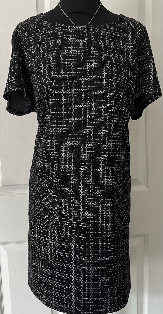 Papaya Smart Dress Size 16