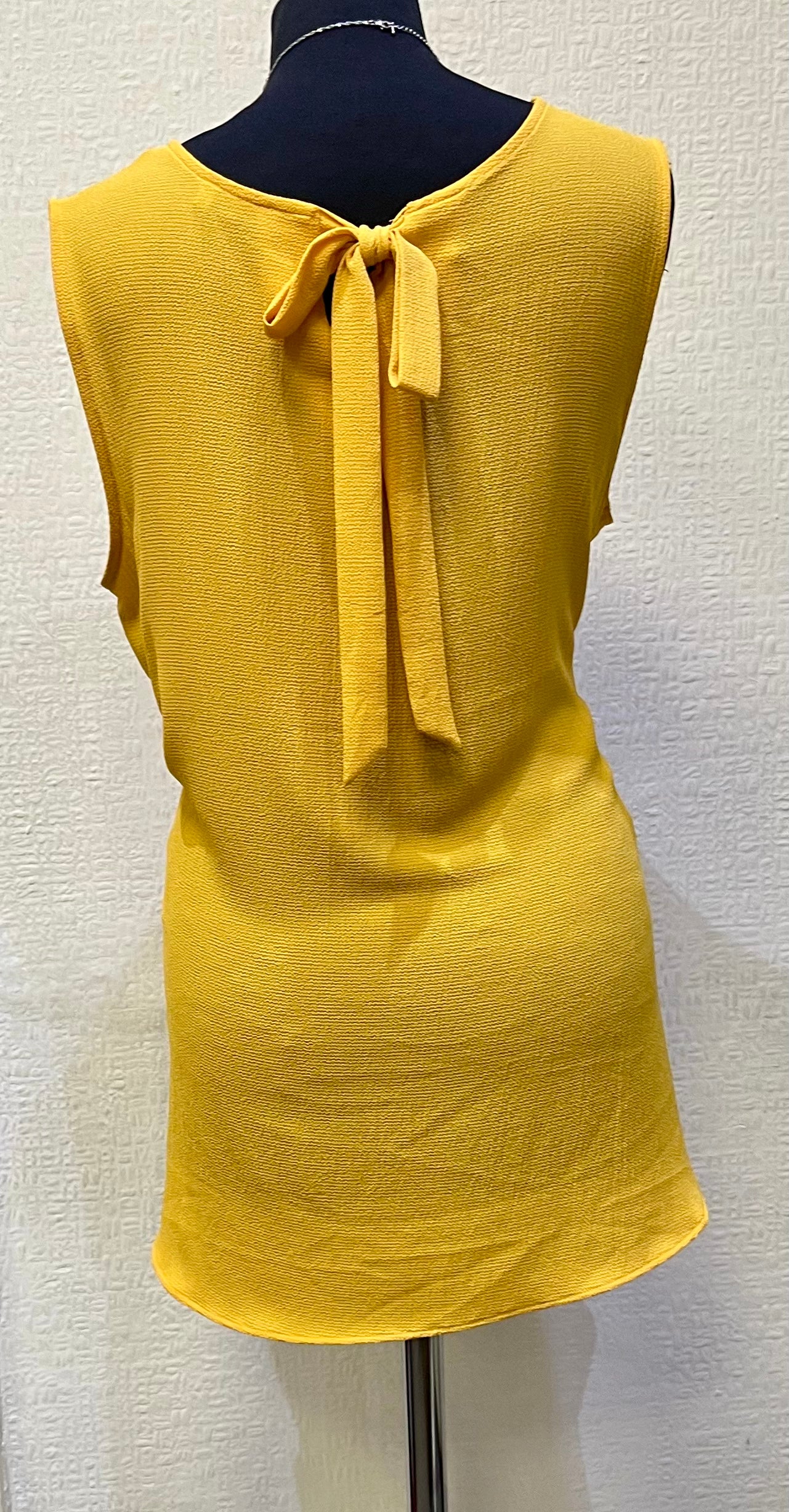 Papaya Yellow Top Size 16